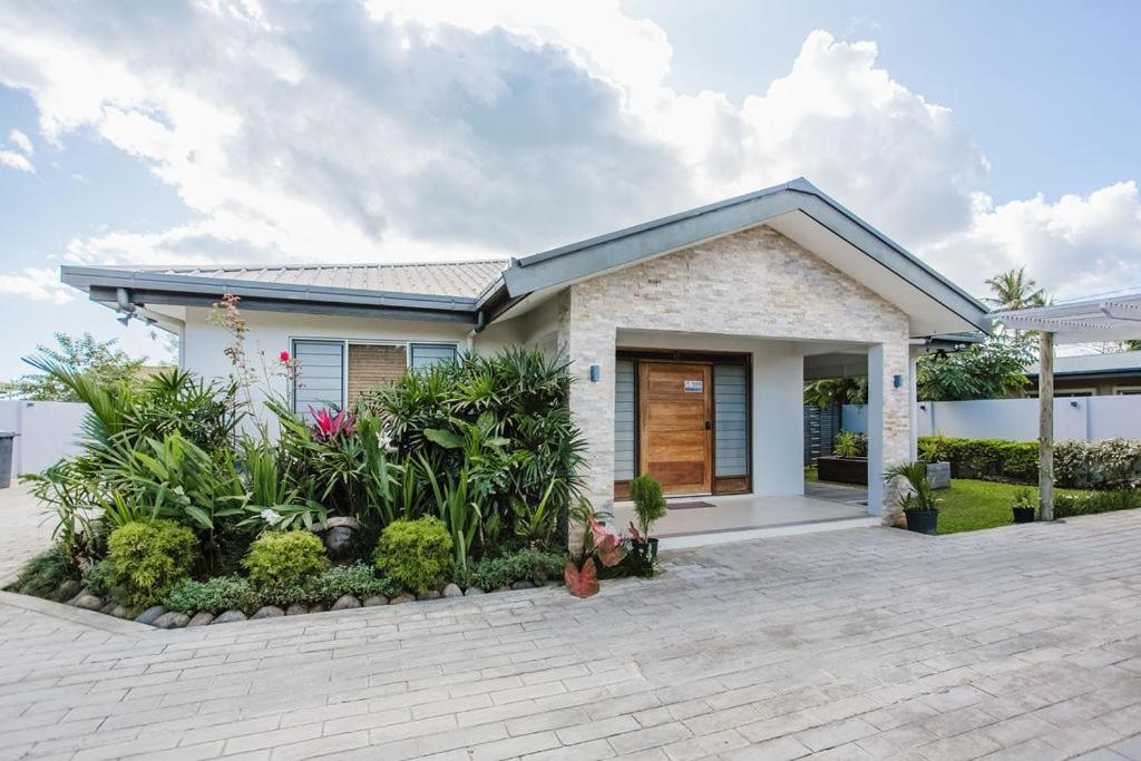 Platinum Cawa Apartments Nadi Exterior foto